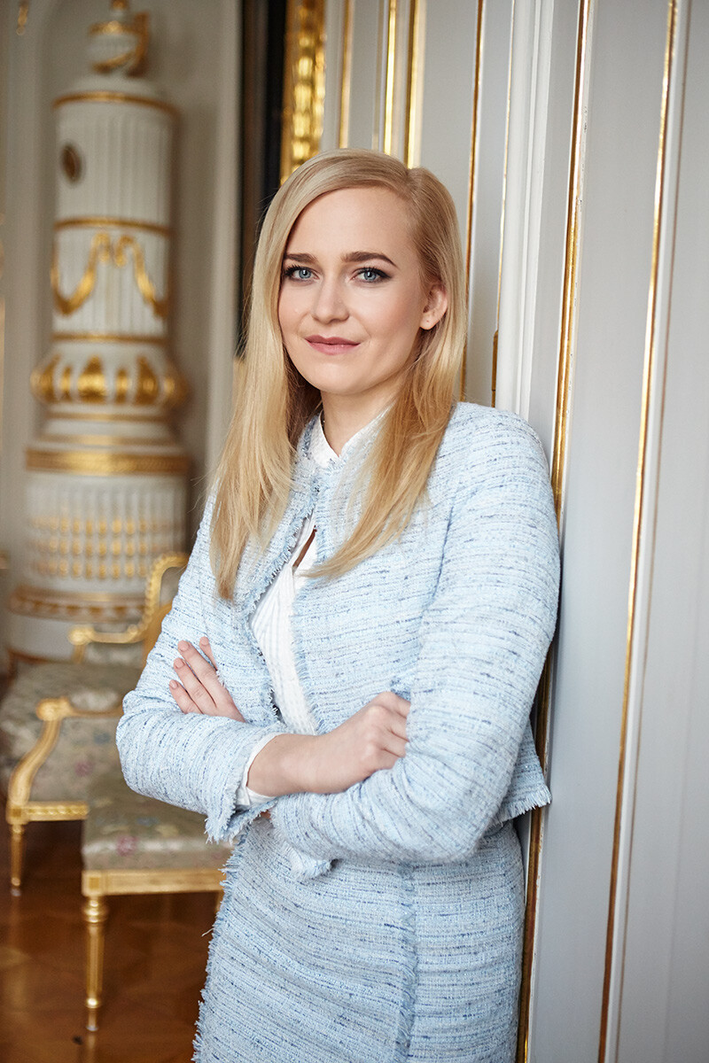 Vladimíra Ledecká odfotená v prezidentskom paláci. Okrem práce pre prezidenta Kisku pomáha písať scenáre youtuberovi Gogovi. 