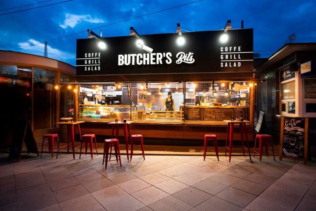 Butcher's Bits butchers bits zilina zilinsky streetfood hamburger hranolky stanica
