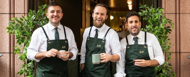 Najlepší kokteilový bar v Austrálii založil rodák z Prešova. Teraz rozbieha kávový biznis